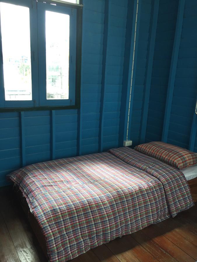 Bed Time Hostel Chiangrai Chiang Rai Exteriör bild