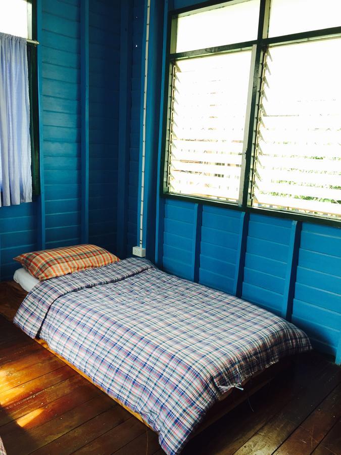 Bed Time Hostel Chiangrai Chiang Rai Exteriör bild