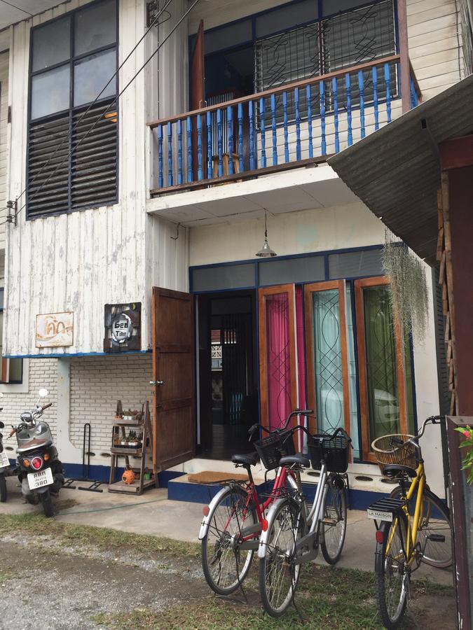 Bed Time Hostel Chiangrai Chiang Rai Exteriör bild